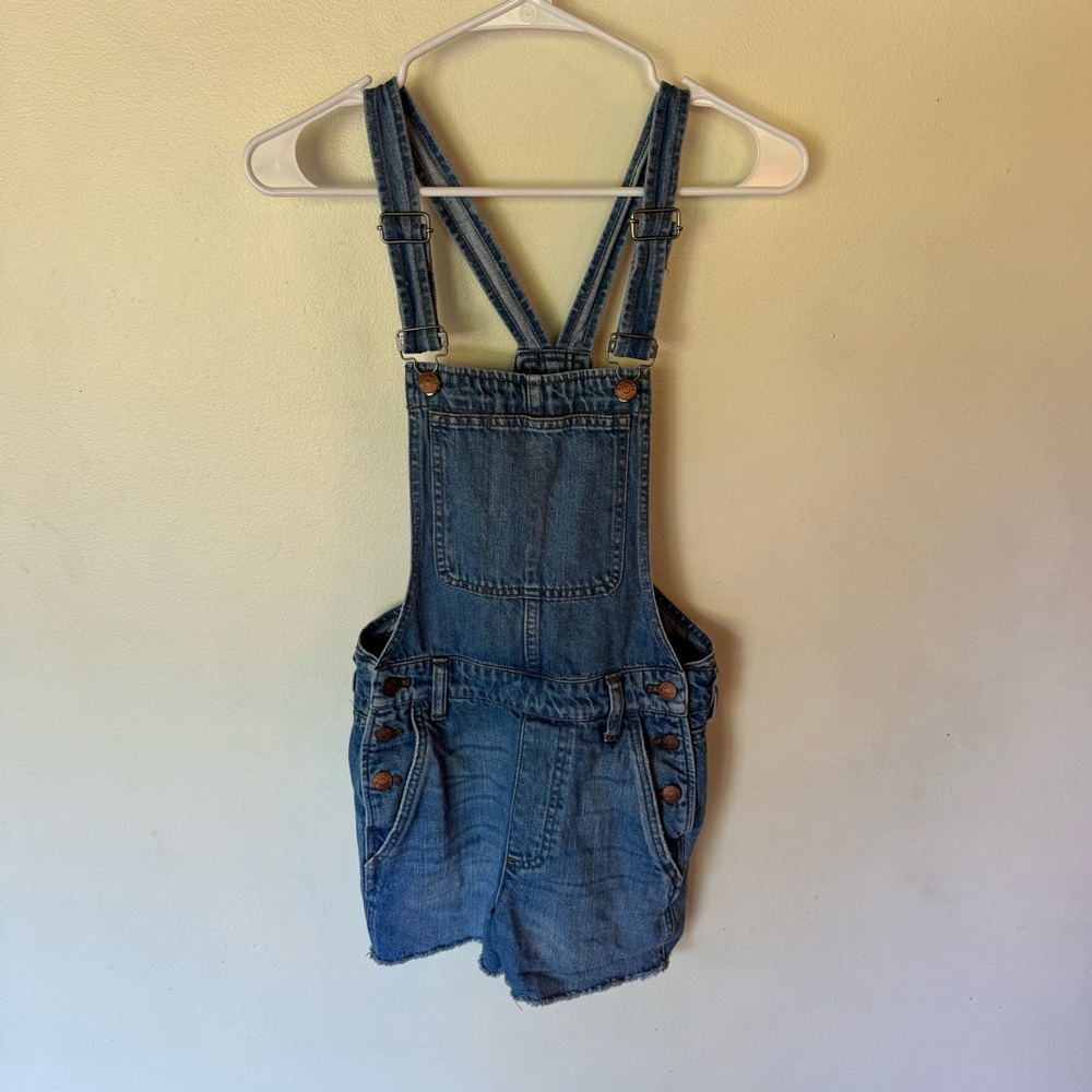 Madewell Denim blue jean short overalls size XXS